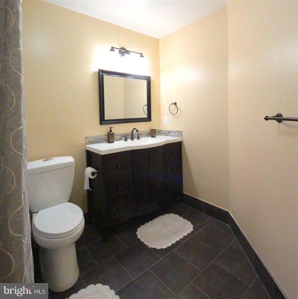 6308 Buffalo Ridge Road Falls Church, VA 22044 - Photo 25 of 27 Bath