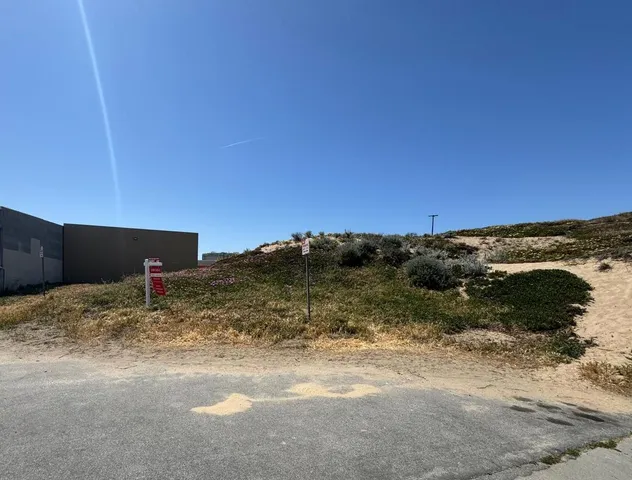 a view of a ocean view