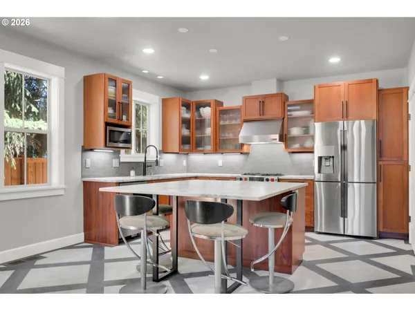 $879,000 | 2183 Ashbury Drive, Eugene, OR 97408