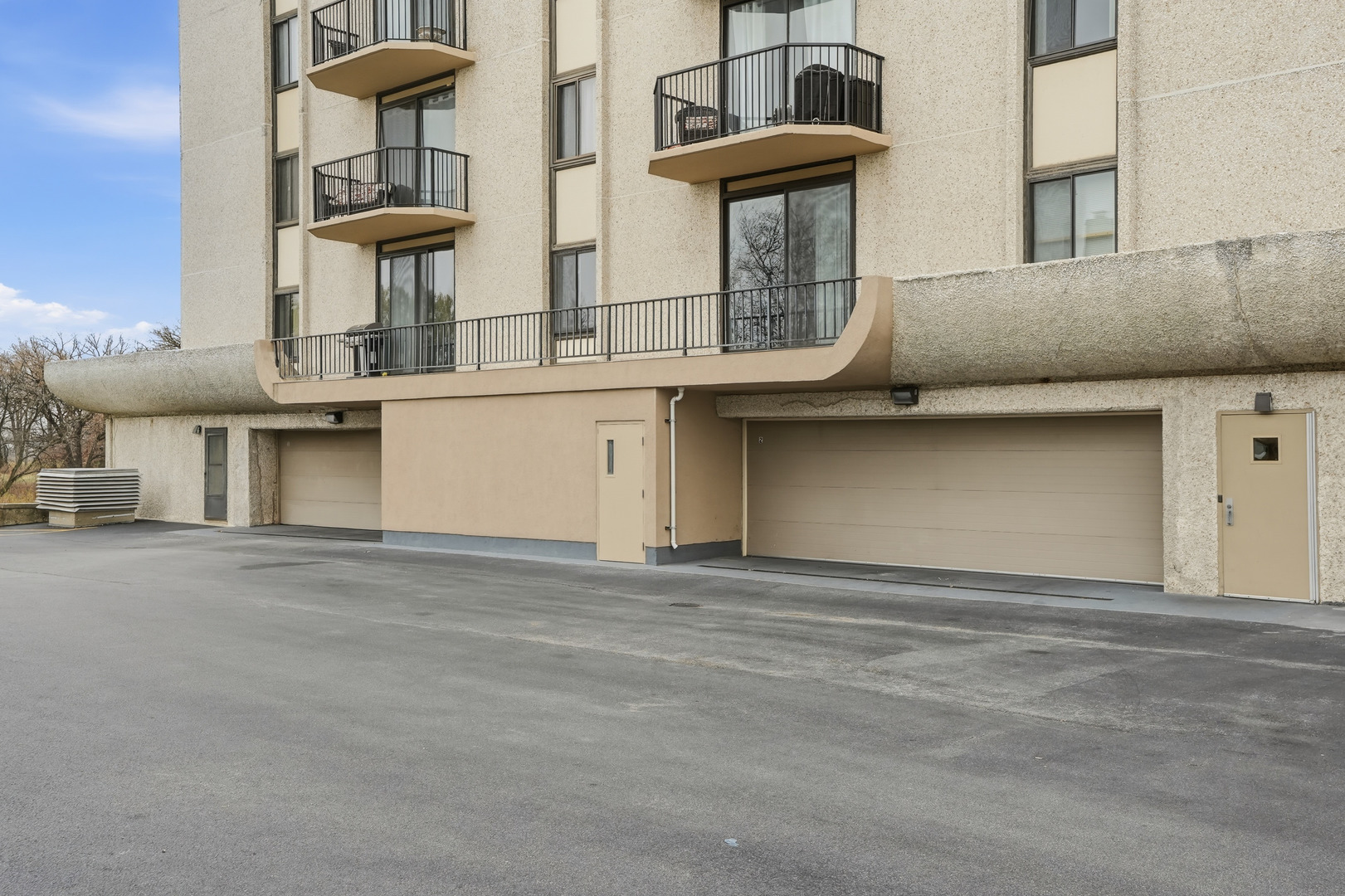 190 South Wood Dale Road, Unit 1107 Wood Dale, IL 60191 - Photo 4 of 29