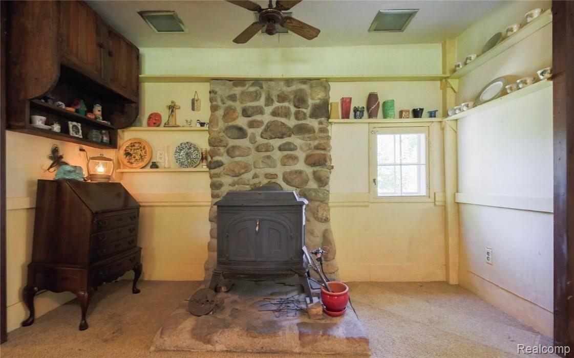15600 Cassidy Road Chelsea, MI 48118 - Photo 17 of 36 14.jpg