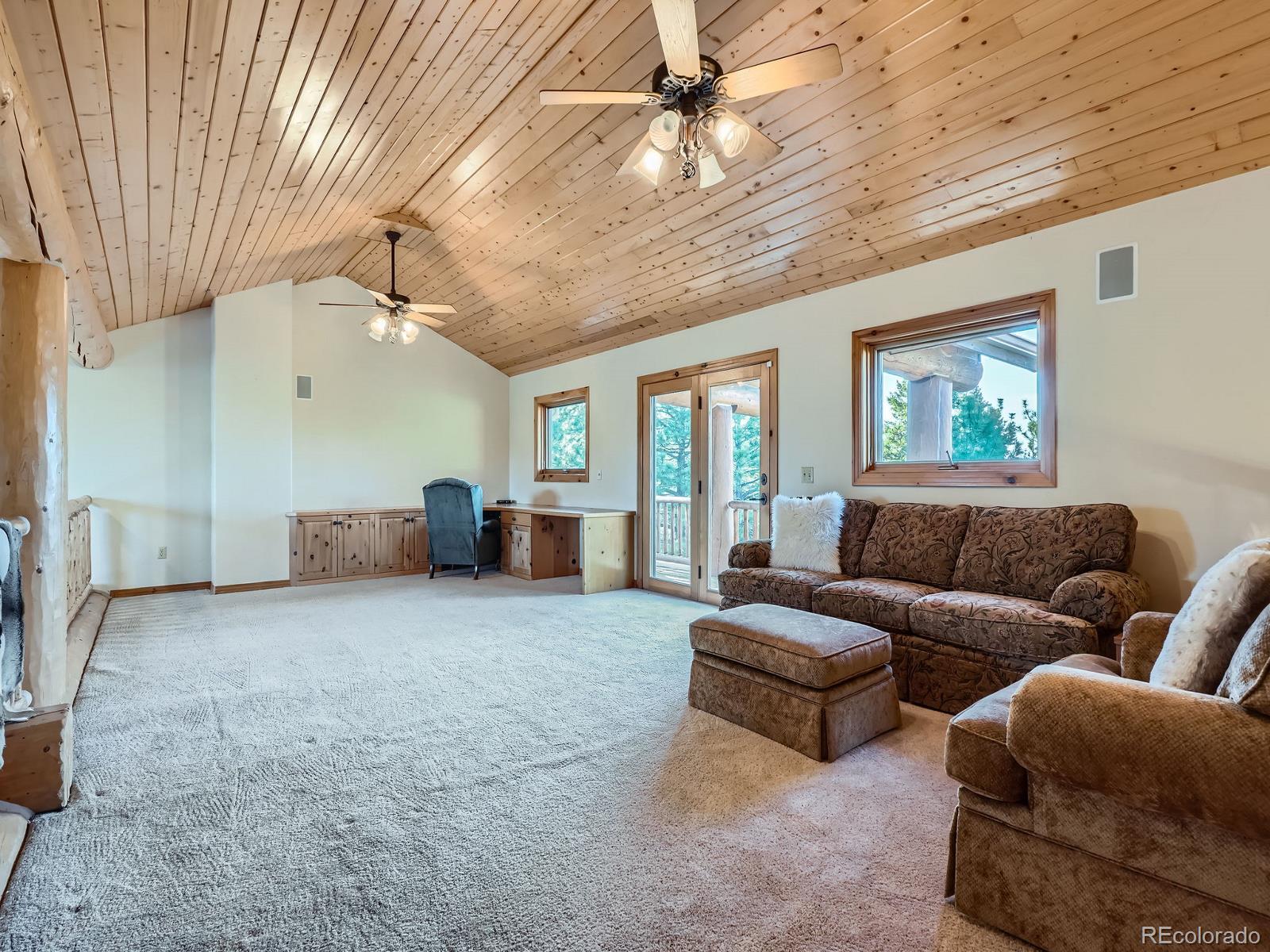 7076 Boreas Road Larkspur, CO 80118 - Photo 15 of 37