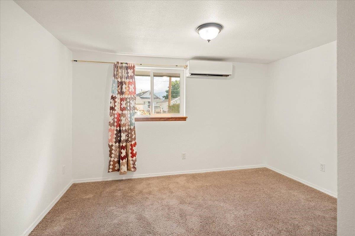 589 Rome Street Weed, CA 96094 - Photo 12 of 22 Gallery Image 12