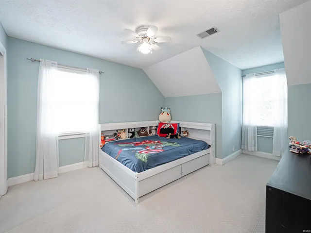 $389,900 | 7513 East Blackford Avenue, Evansville, IN 47715