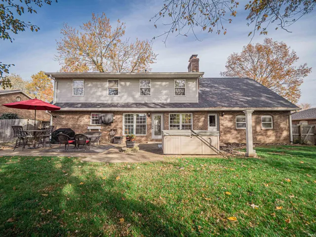 $389,900 | 7513 East Blackford Avenue, Evansville, IN 47715