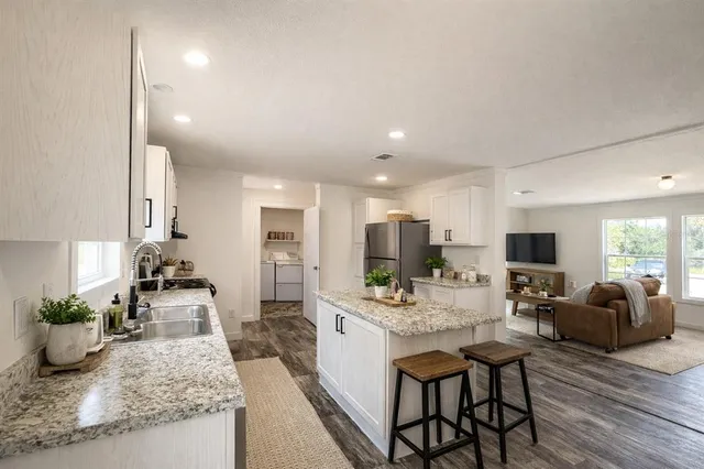 $219,900 | 8267 West Jennifer Court, Crystal River, FL 34428