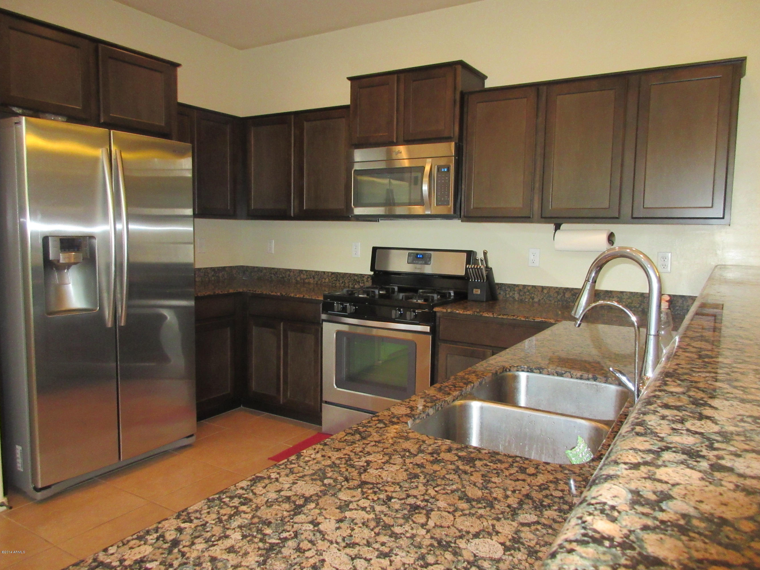 3885 South Bandit Road Gilbert, AZ 85297 - Photo 12 of 33 Kitchen 1