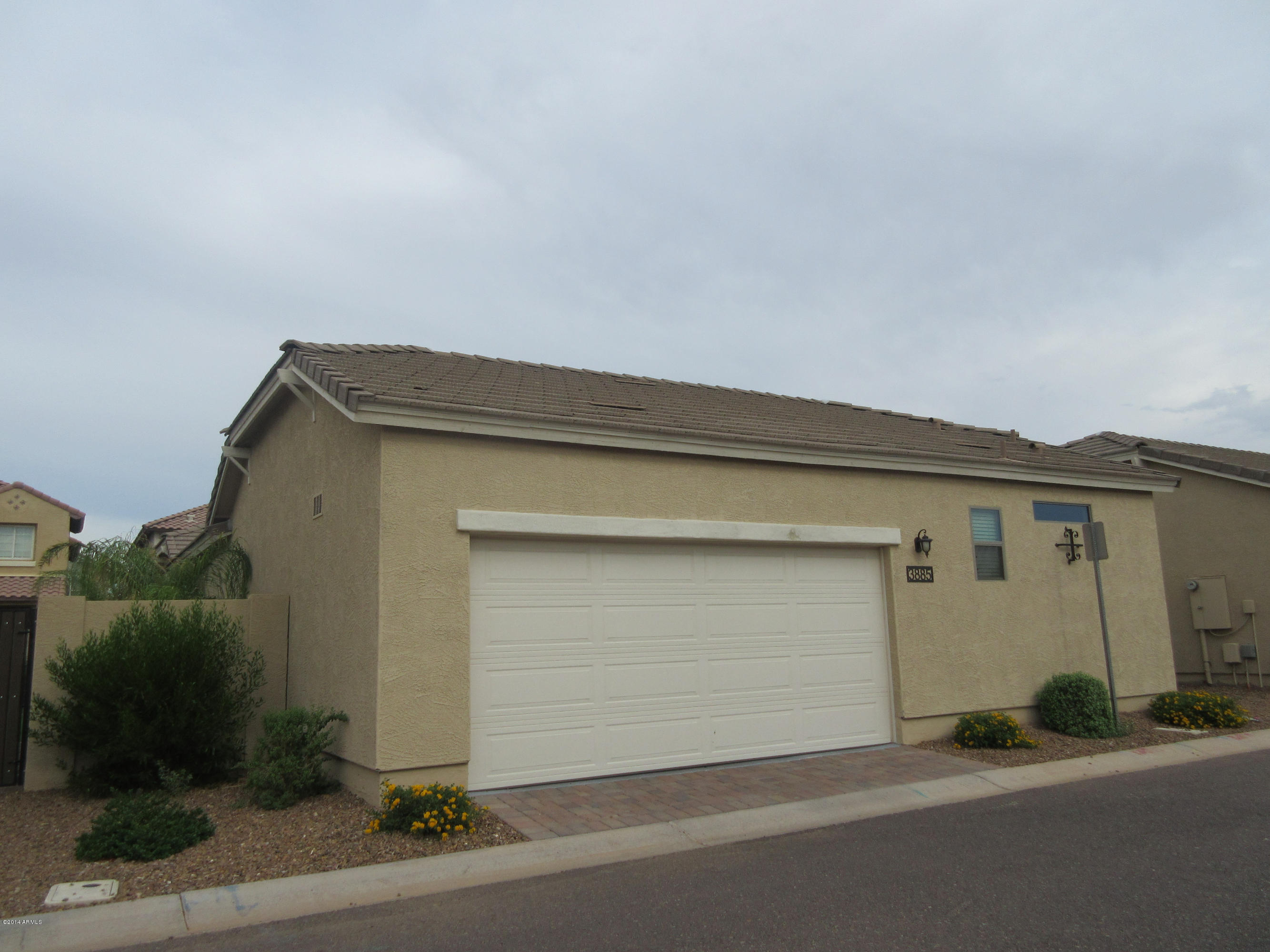 3885 South Bandit Road Gilbert, AZ 85297 - Photo 32 of 33 Back of home