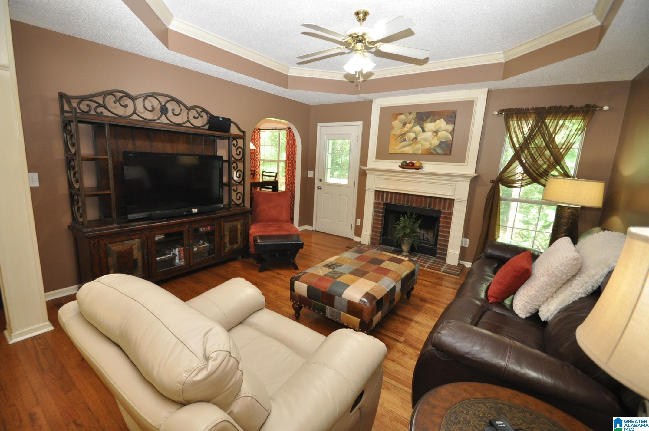 604 Park Forest Lane Alabaster, AL 35007 - Photo 3 of 17