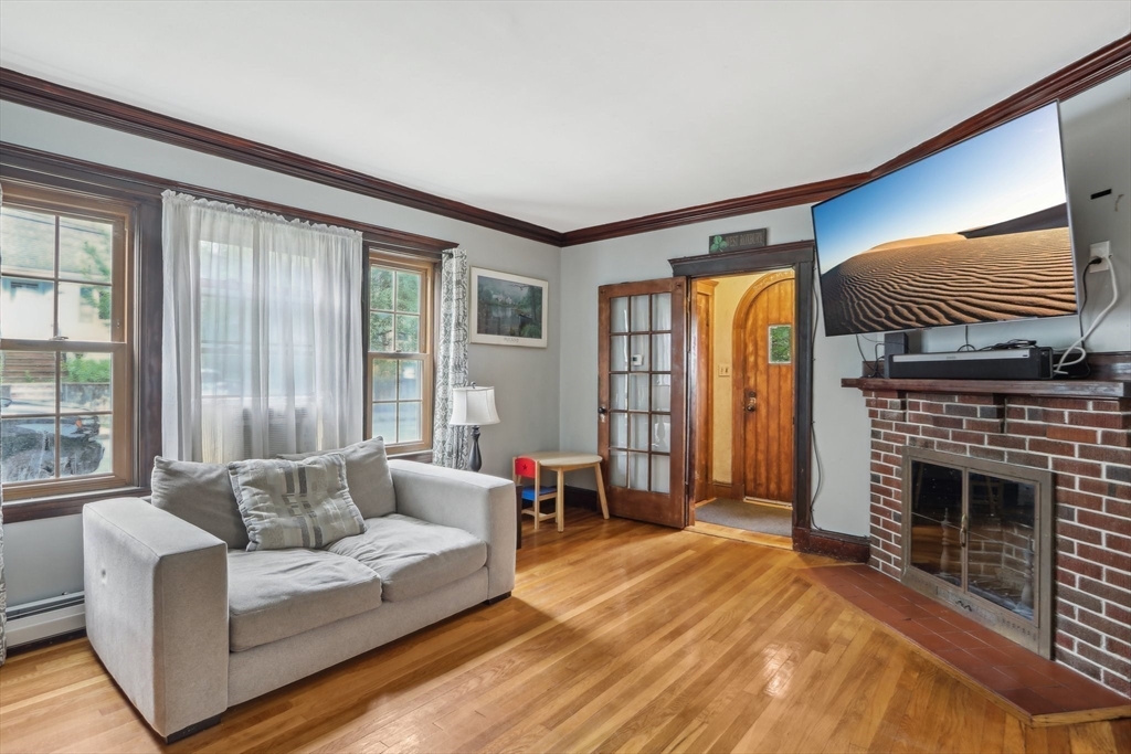 59 Hemlock Road Boston, MA 02132 - Photo 3 of 35 Gallery Image 3