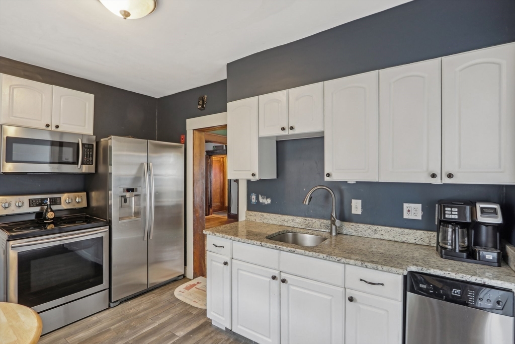 59 Hemlock Road Boston, MA 02132 - Photo 6 of 35 Gallery Image 6