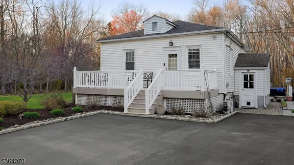 $540,000 | 131 Charles Road, Warren, NJ 07059