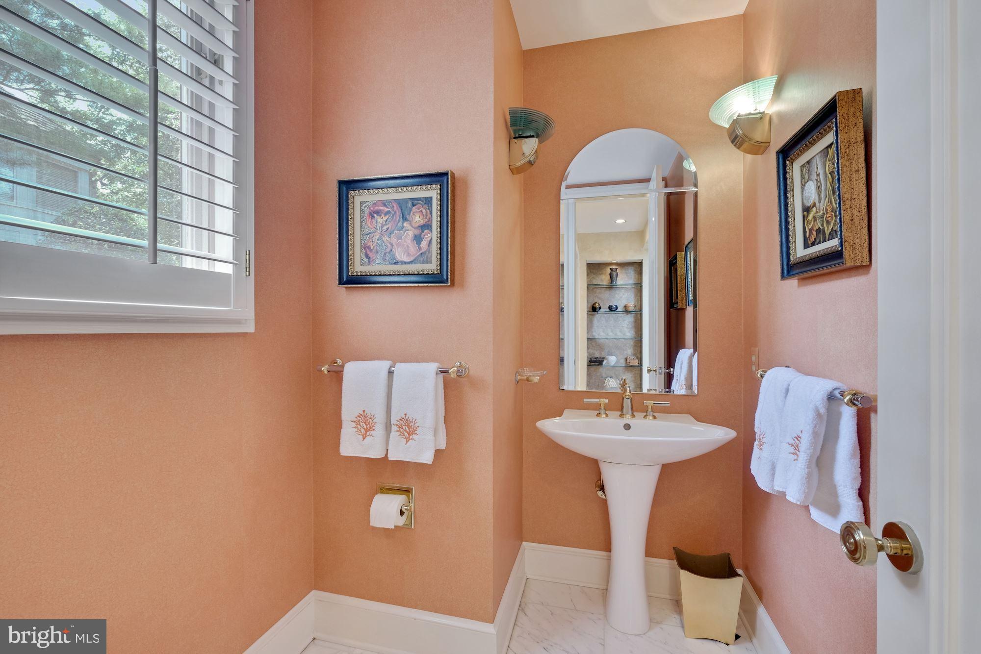 7017 Mountain Gate Drive Bethesda, MD 20817 - Photo 11 of 50 Powder Room