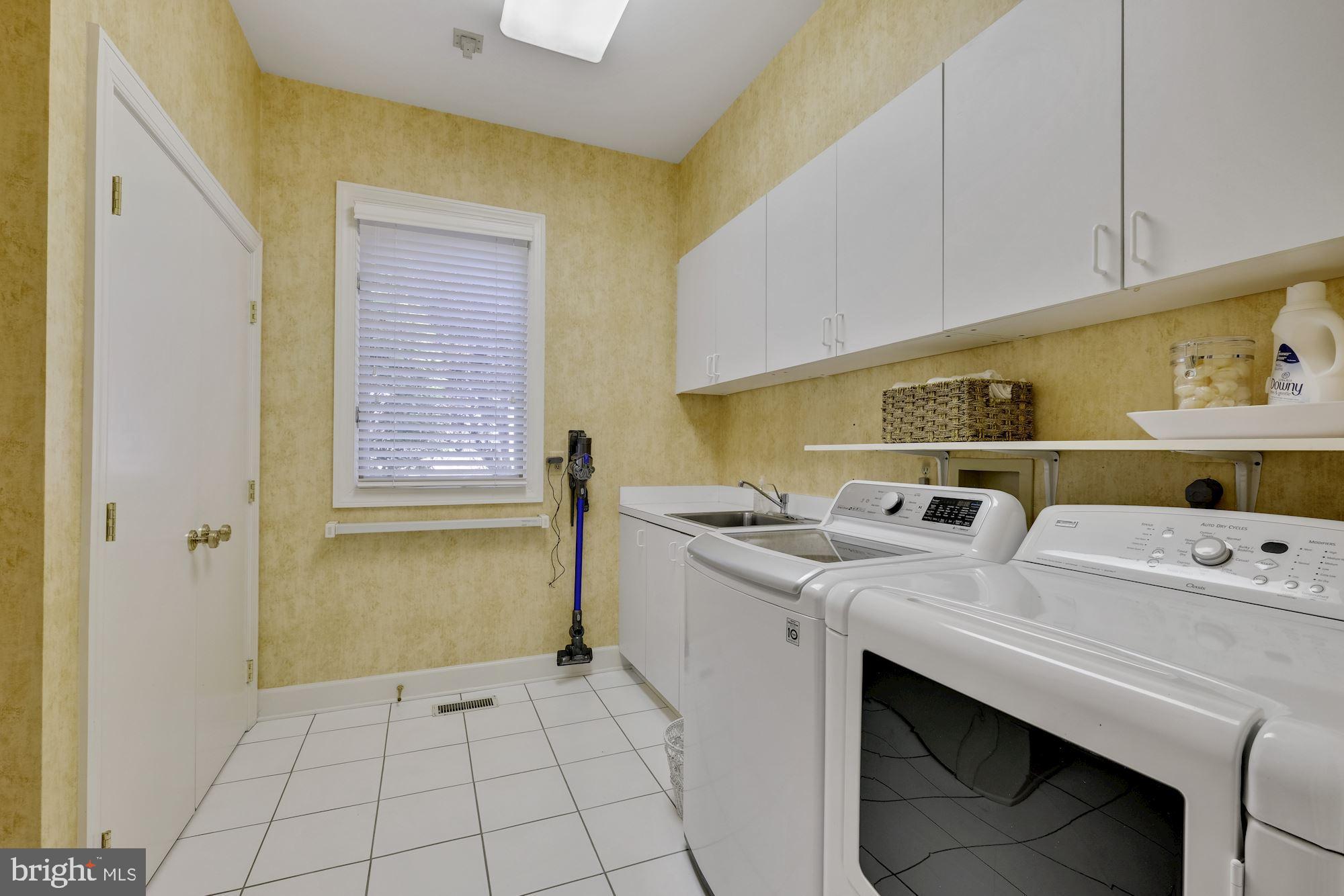 7017 Mountain Gate Drive Bethesda, MD 20817 - Photo 19 of 50 Main Level Laundry Room