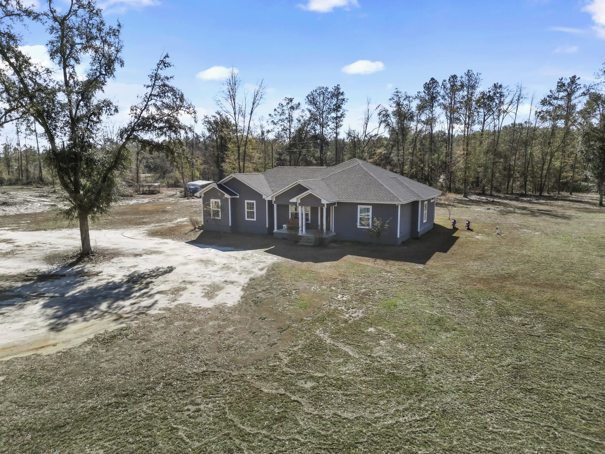 16989 East G Buck Larkins Road Bristol, FL 32321 - Photo 6 of 12
