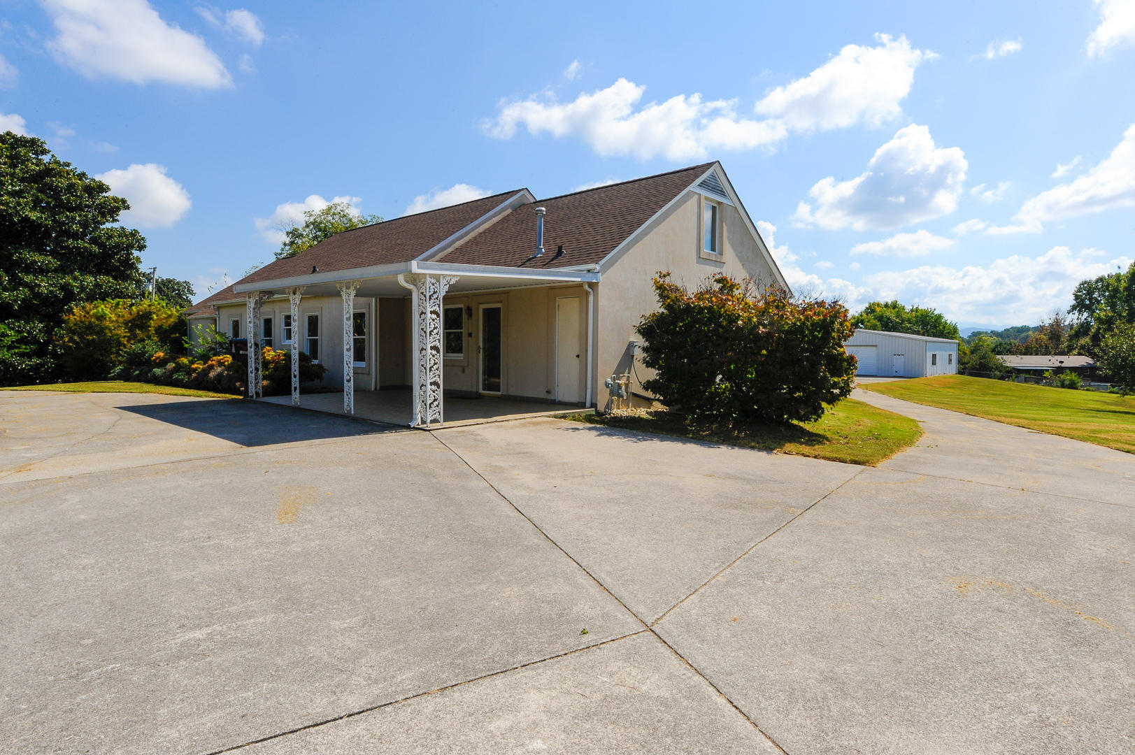 2222 Sevierville Road Maryville, TN 37804 - Photo 23 of 39 _DSC3046