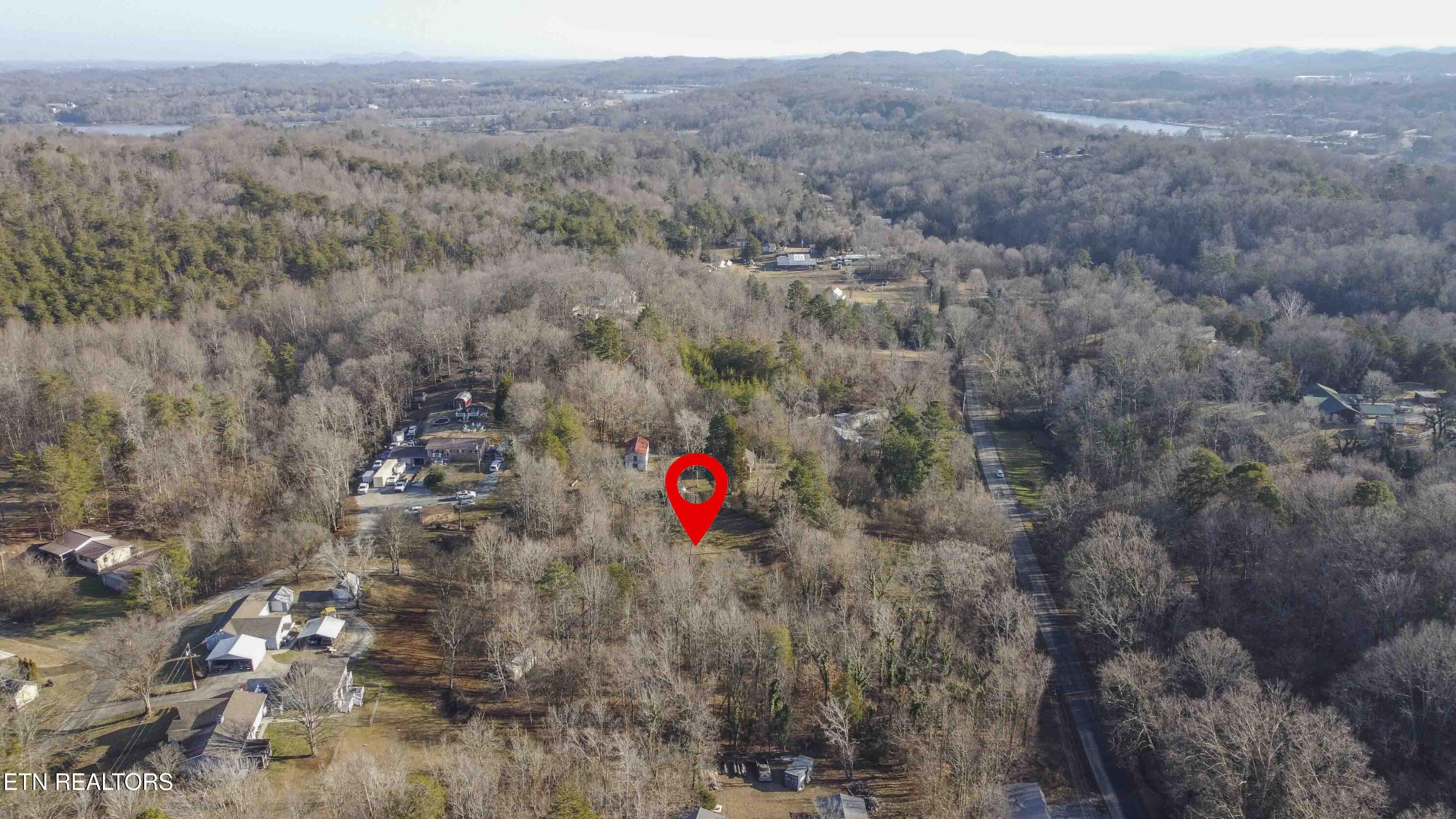 1876 East Old Topside Road Louisville, TN 37777 - Photo 4 of 27 drone 4_1