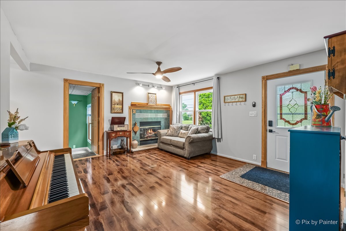 51 West Harrison Road Lombard, IL 60148 - Photo 6 of 37