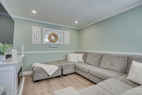 $739,000 | 11 Quailtree Lane, Howell, NJ 07731