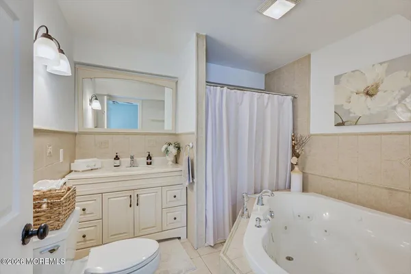 $739,000 | 11 Quailtree Lane, Howell, NJ 07731