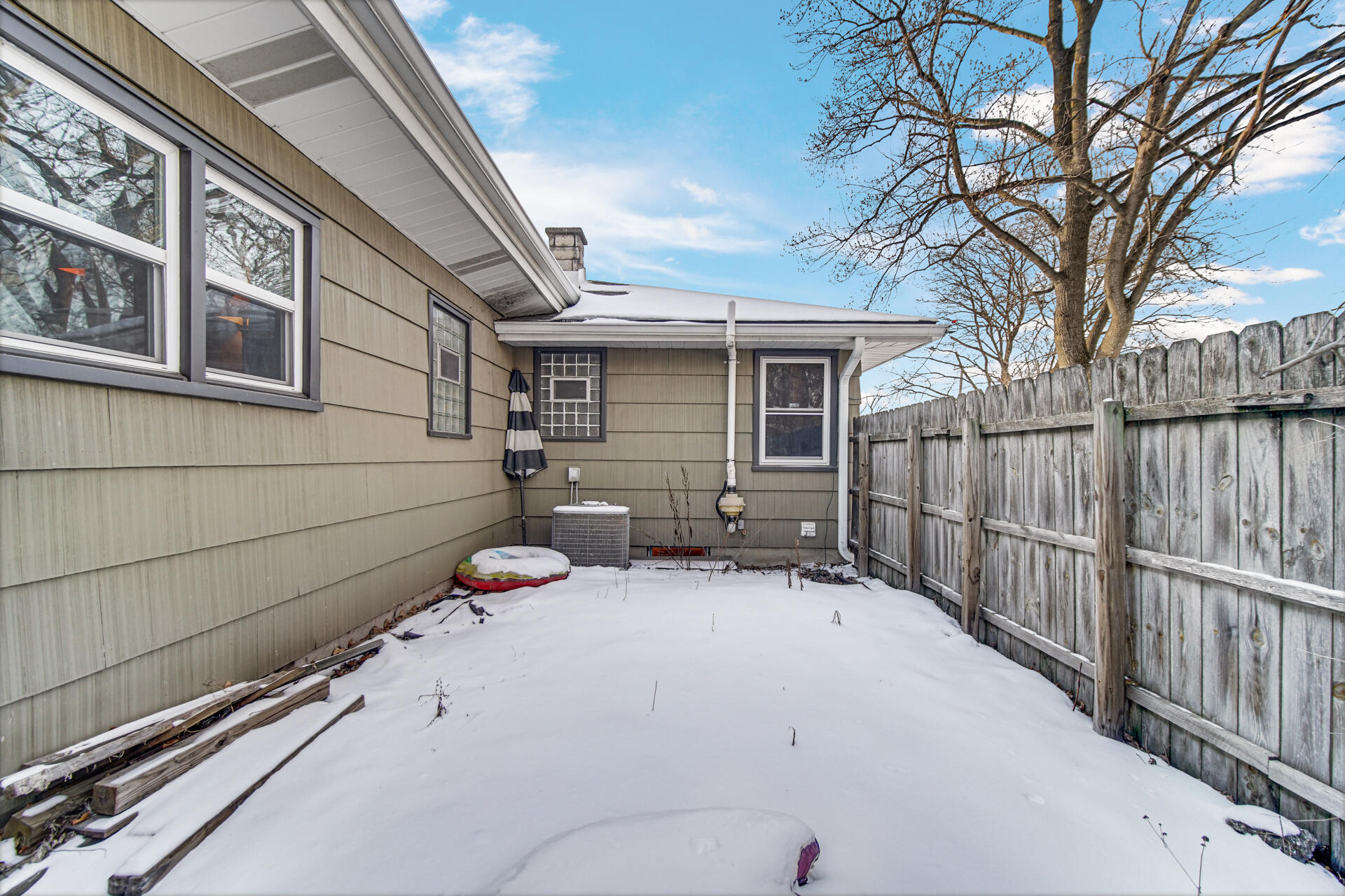 430 South East Street Crown Point, IN 46307 - Photo 19 of 24 1920x1280