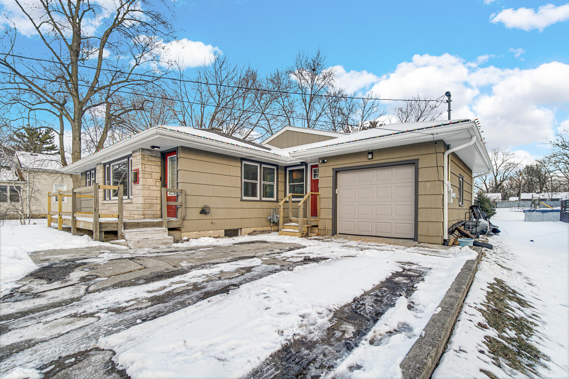 430 South East Street Crown Point, IN 46307 - Photo 23 of 24 1920x1280