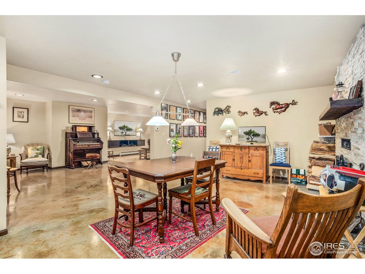 2912 Shore Road Fort Collins, CO 80524 - Photo 22 of 40 Huge spaces for entertaining