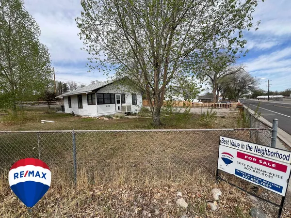 $167,000 | 402 East Monroe Avenue, Riverton, WY 82501