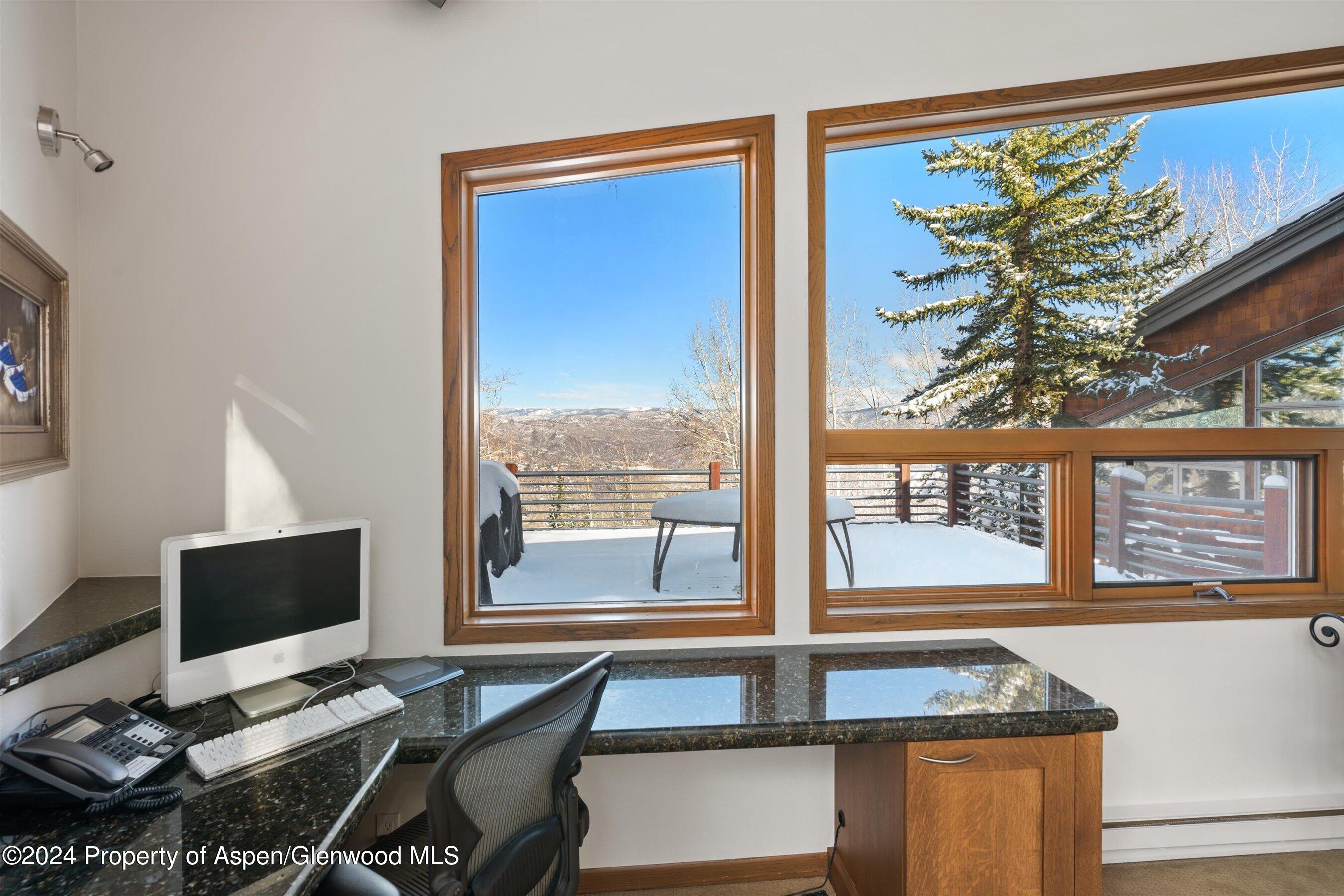 76 Ridge Road Snowmass Village, CO 81615 - Photo 20 of 42 Family Room