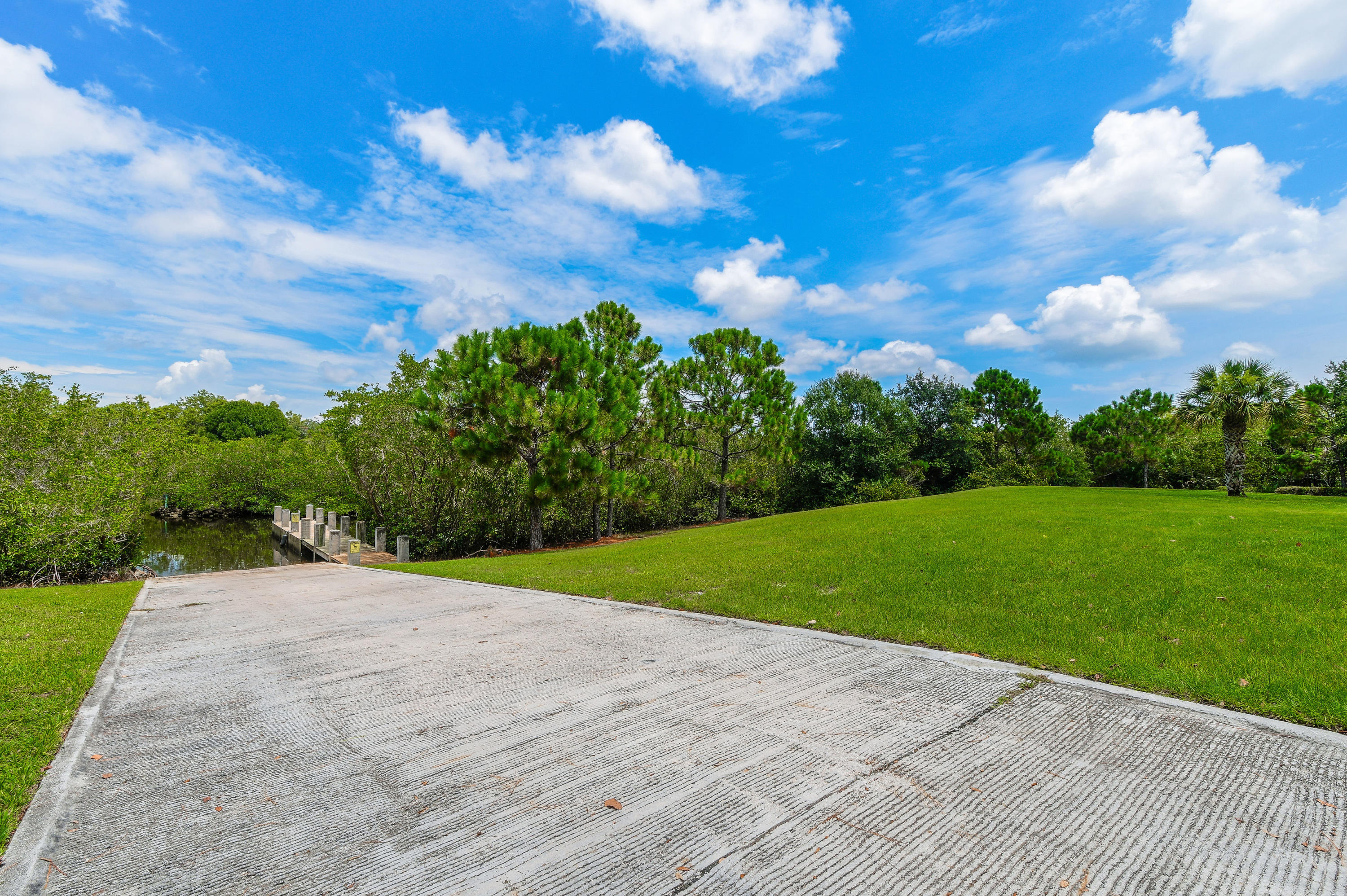 6174 Riverwalk Lane, Unit 1 Jupiter, FL 33458 - Photo 17 of 23 Riverwalk_Jupiter_09