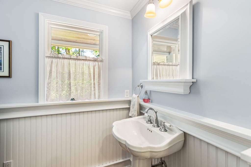 18 Pearl Road Boxford, MA 01921 - Photo 19 of 41