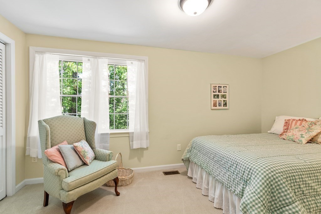 18 Pearl Road Boxford, MA 01921 - Photo 33 of 41