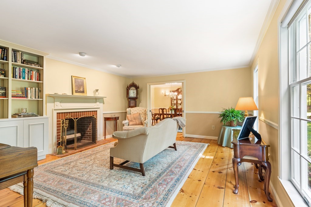 18 Pearl Road Boxford, MA 01921 - Photo 7 of 41