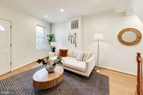 $825,000 | 704 Rhode Island Avenue Northwest, Washington, DC 20001