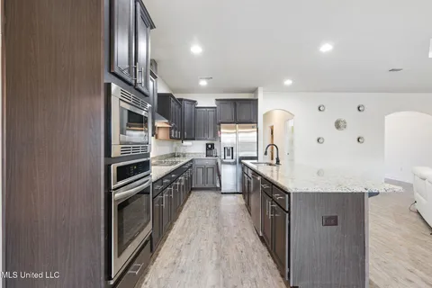 $389,000 | 6678 Sugarcane Circle, Ocean Springs, MS 39564