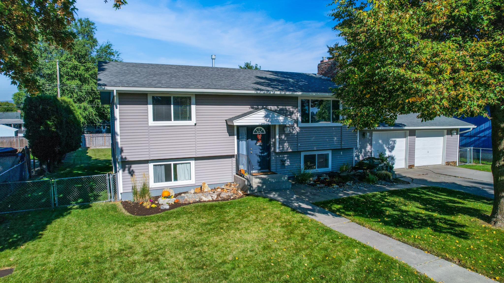 19017 East Riverside Avenue Spokane Valley, WA 99016 - Photo 2 of 48 Gallery Image 2