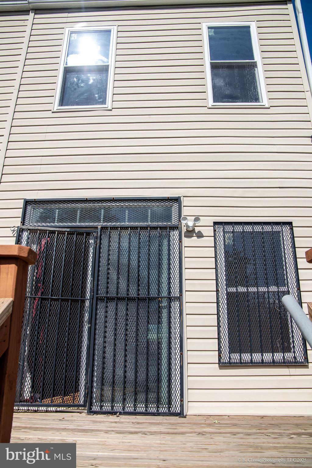 3035 West Belvedere Avenue Baltimore, MD 21215 - Photo 47 of 49 a view of a balcony