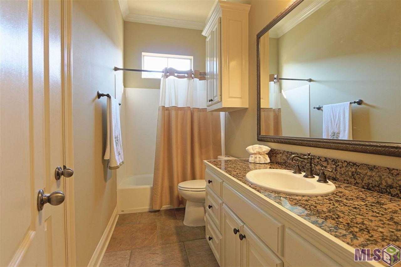 8574 Grand View Drive Baton Rouge, LA 70809 - Photo 11 of 16 Gallery Image 11