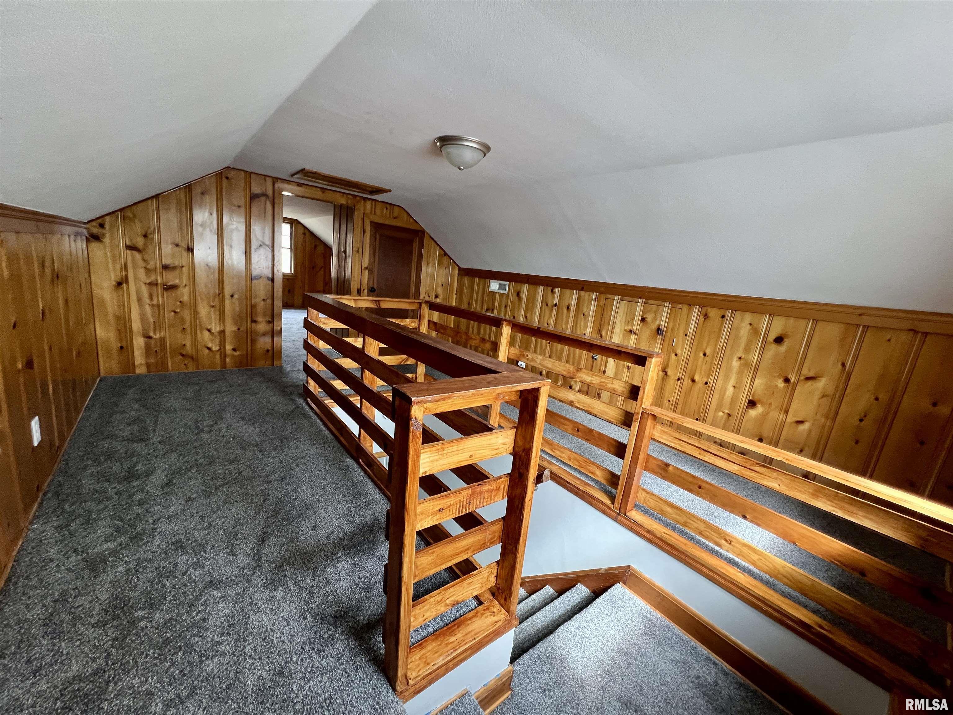 532 28th Avenue Moline, IL 61265 - Photo 11 of 18