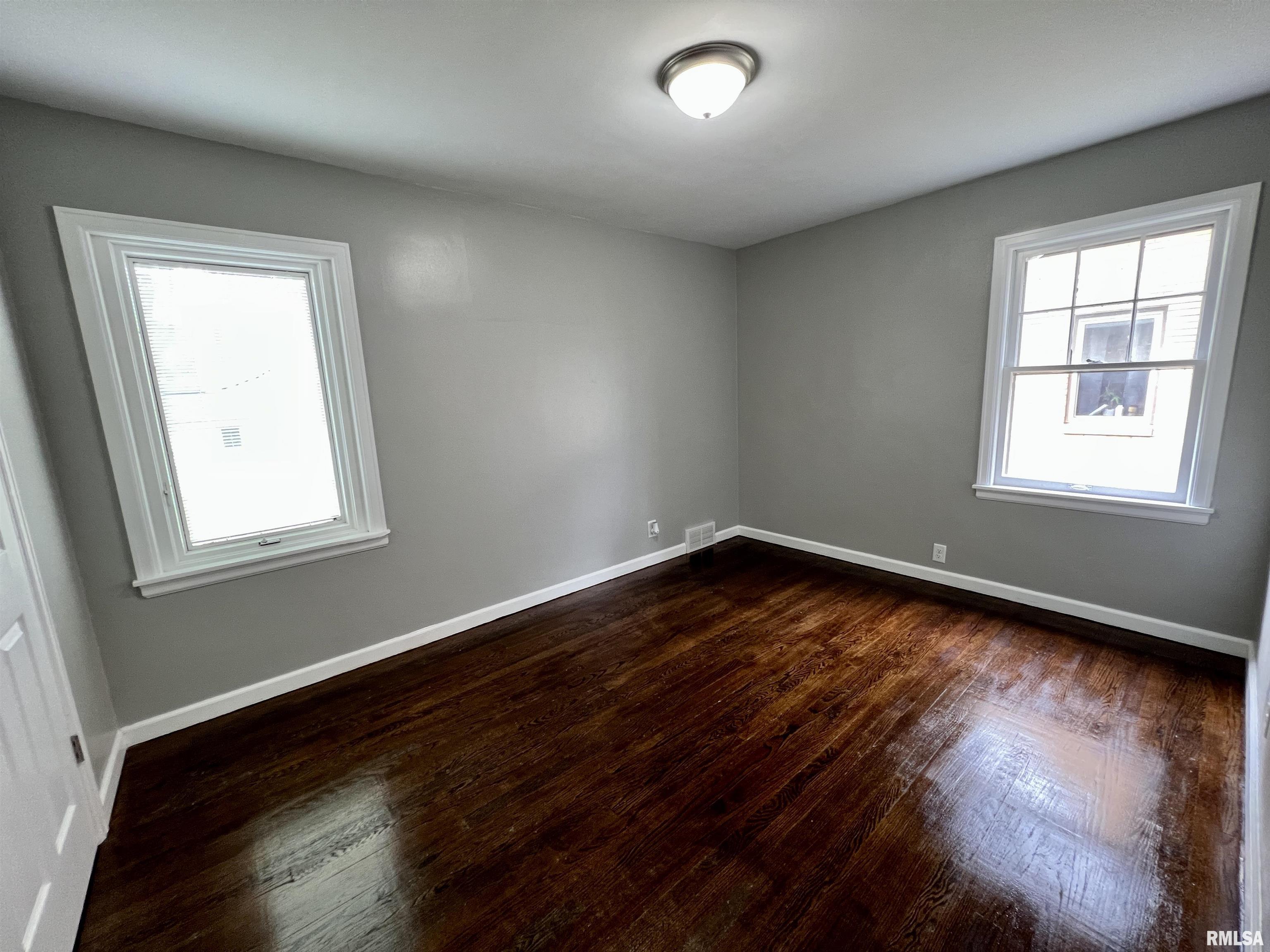 532 28th Avenue Moline, IL 61265 - Photo 6 of 18