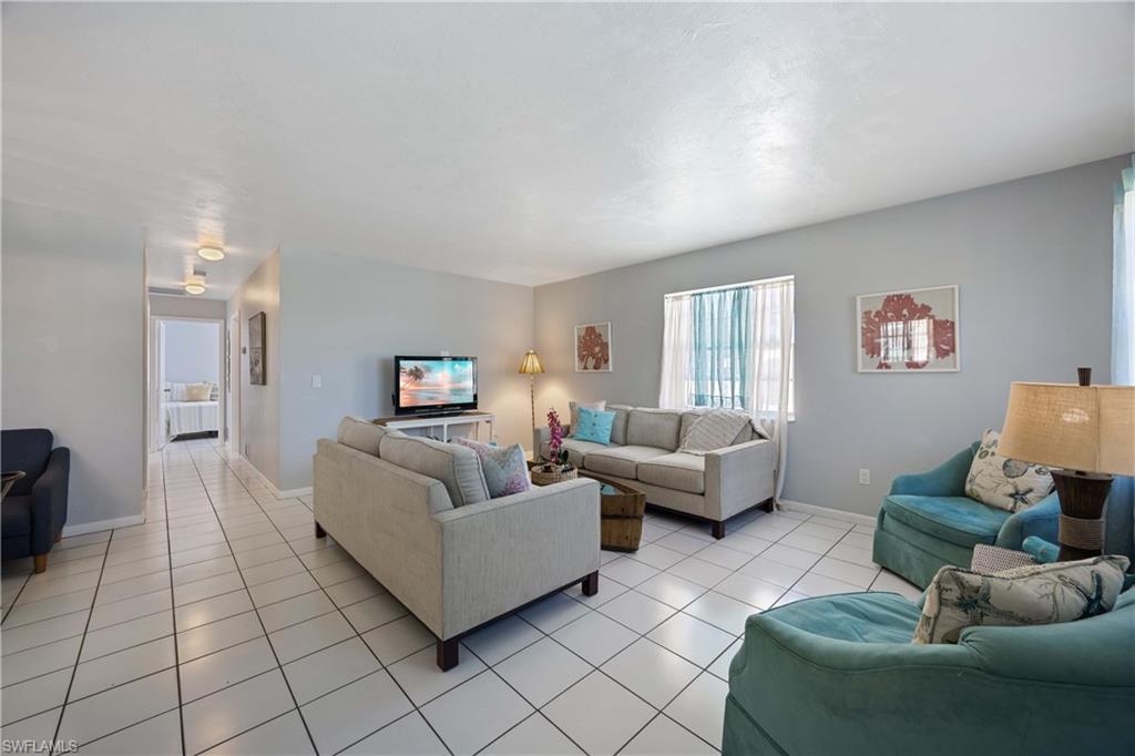 111 7th Street Naples, FL 34113 - Photo 3 of 35 Gallery Image 3