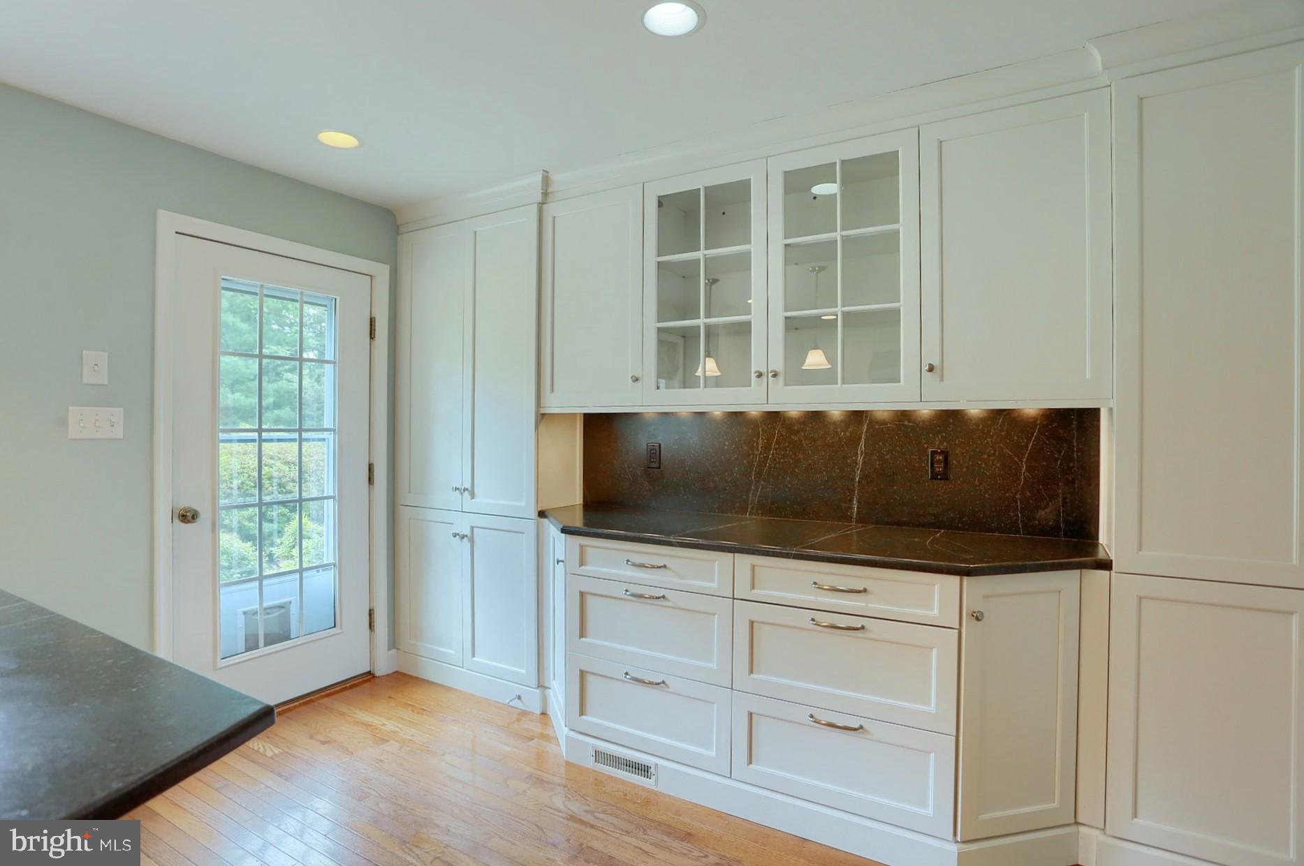 369 Strathmore Road Bryn Mawr, PA 19010 - Photo 13 of 44 Kitchen