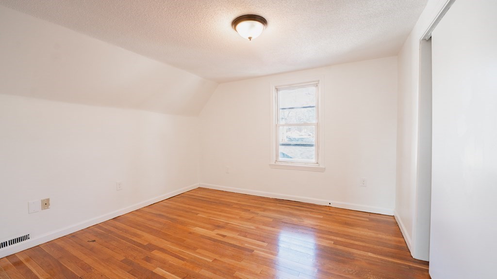 163 St James Boulevard Springfield, MA 01104 - Photo 14 of 16 Gallery Image 14