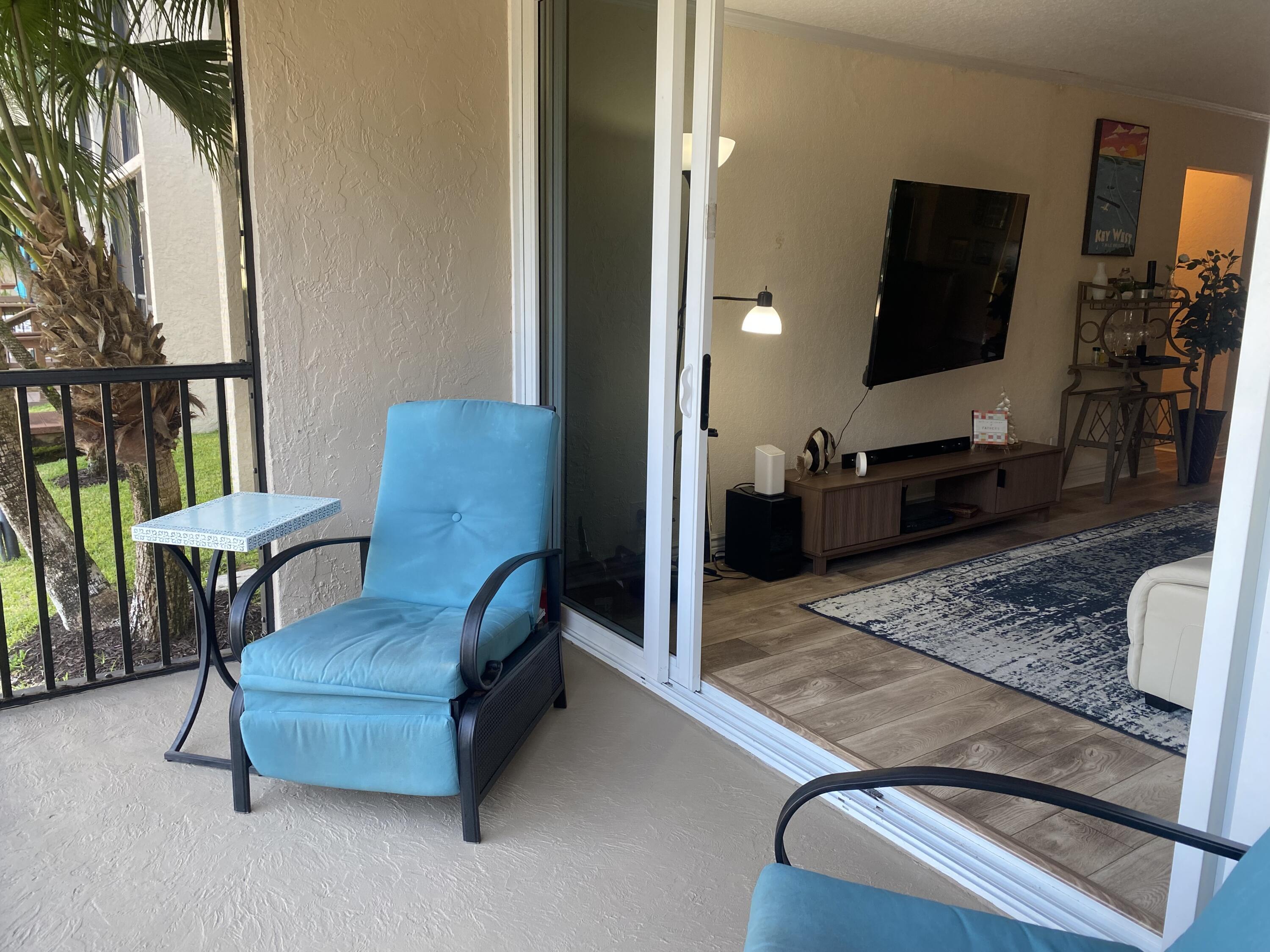 3 Royal Palm Way, Unit 102 Boca Raton, FL 33432 - Photo 13 of 41 IMG_8908