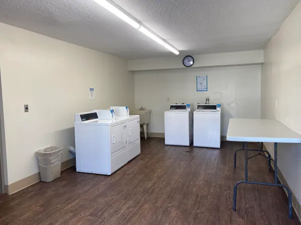 $5,500 | 3 Royal Palm Way, Unit 102, Boca Raton, FL 33432