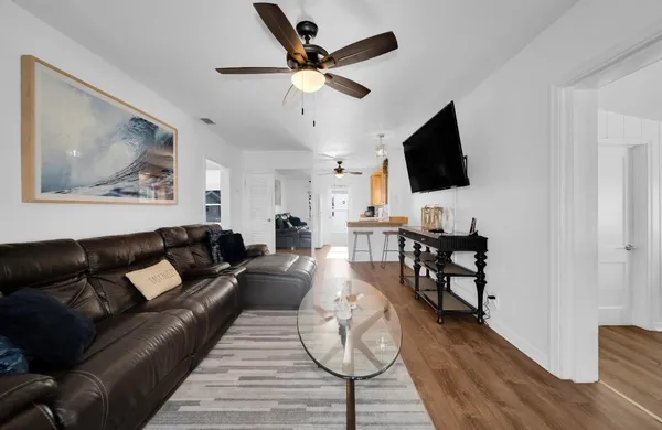 $4,000 | 2317 North Ocean Boulevard, Unit 2319, Fort Lauderdale, FL 33305