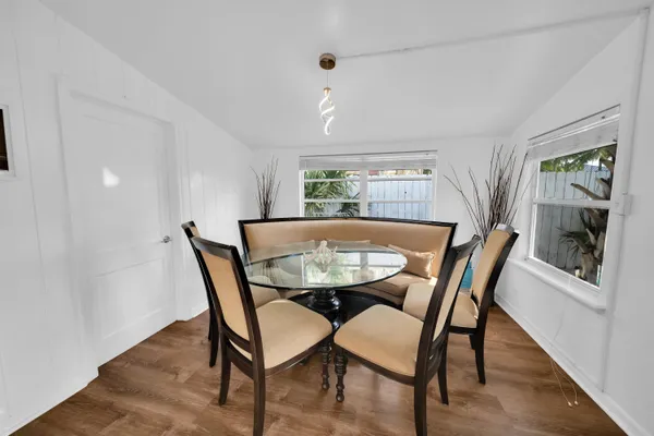 $4,000 | 2317 North Ocean Boulevard, Unit 2319, Fort Lauderdale, FL 33305