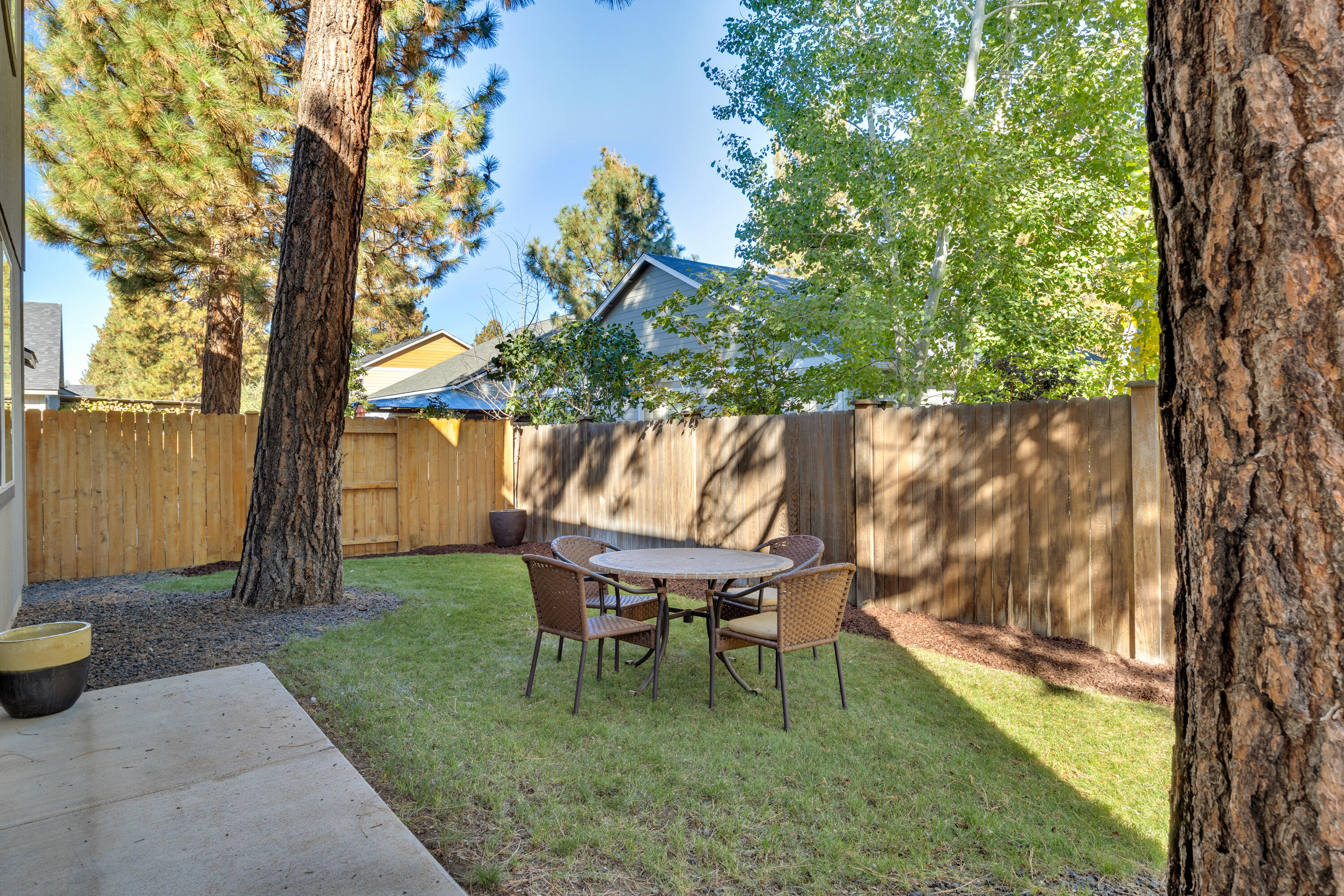 556 McKinney Ranch Road Sisters, OR 97759 - Photo 21 of 25 556_McKinney_Ranch_Rd-57