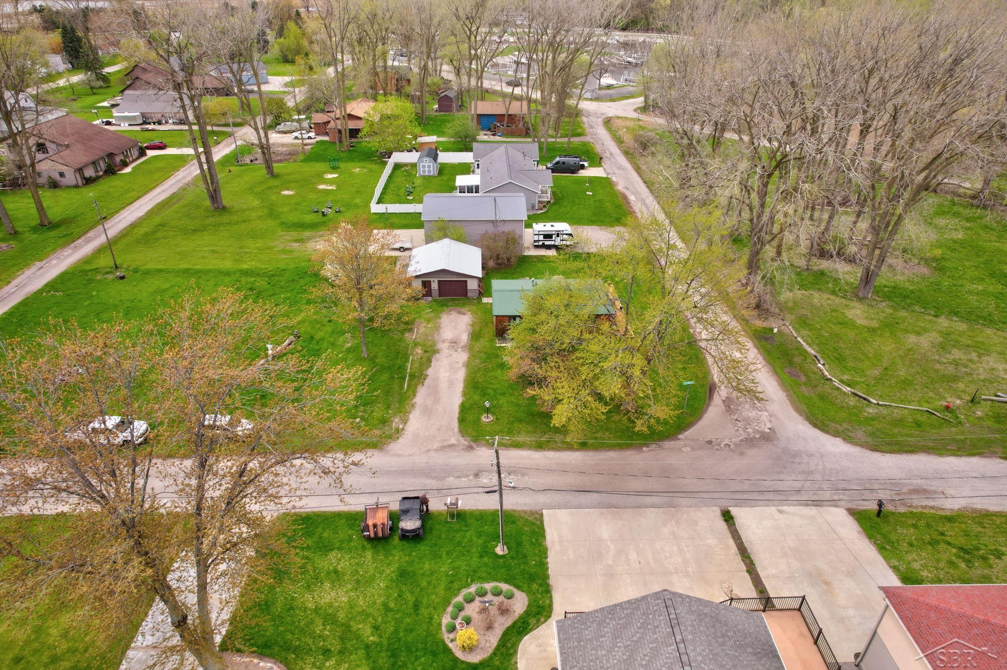 200 Sunrise Road Bay City, MI 48706 - Photo 36 of 49