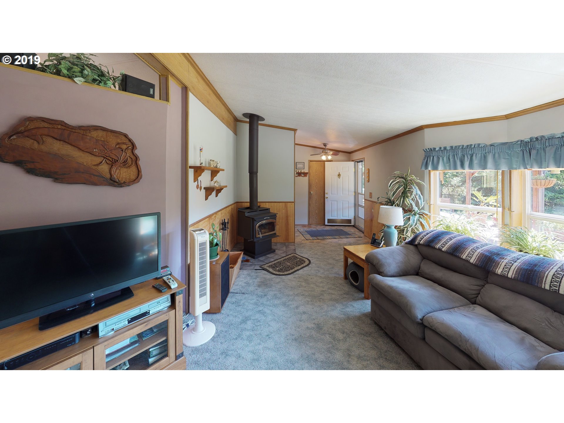 29891 Fox Hollow Road Eugene, OR 97405 - Photo 18 of 22 Gallery Image 18